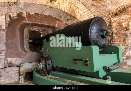 Ein Kanon in den Bürgerkrieg verwendet werden, wird im Display am Fort Sumter Website in Charleston, South Carolina, USA Stockfoto