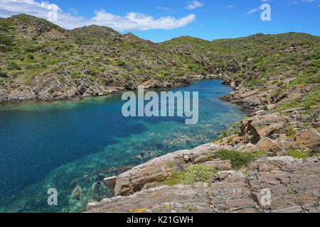 Küstenlandschaft Cala Bona Cove, Mittelmeer, Cap de Creus Natural Park, Spanien, Costa Brava, Cadaques, Katalonien Stockfoto