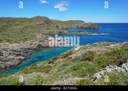 Spanien Costa Brava felsige Küstenlandschaft im Naturpark Cap de Creus, Mittelmeer, Cadaques, Katalonien Stockfoto