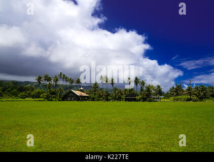 Plantation Stil Kirche auf Keanae Point, Hawaii Stockfoto