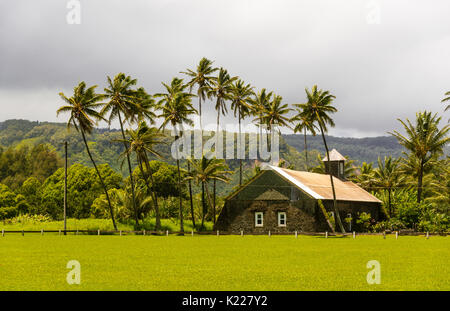 Plantation Stil Kirche auf Keanae Point, Hawaii Stockfoto