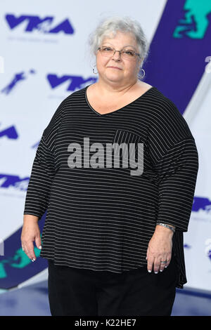 Susan Bro Teilnahme an der 2017 MTV Video Music Awards im Forum in Los Angeles, USA statt. Stockfoto