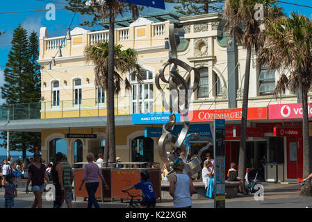 Der Corso ist s Fußgängerzone Straße verbindet die Fähre nach Manly Beach. Northern Beaches, Sydney, Australien. Stockfoto