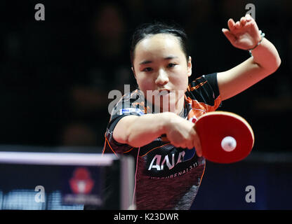 Olomouc, Tschechische Republik. 27 Aug, 2017. Mima Ito von Japan konkurriert gegen Kasumi Ishikawa während Ihrer letzten Spiel der Damen am Tisch Tennis World Tour Czech Open in Olomouc, Tschechische Republik, 27. August 2017. Credit: Ludek Perina/CTK Photo/Alamy leben Nachrichten Stockfoto