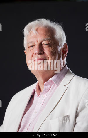 Edinburgh, Großbritannien. 28. August 2017. John Simpson, der englische Korrespondentin und Weltgeschehen Editor von BBC News, beim Edinburgh International Book Festival erscheinen. Gary Doak/Alamy leben Nachrichten Stockfoto