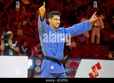 Budapest, Ungarn. 29 Aug, 2017. TAL Flimmern von feiert Israel Bronzemedaille nach den Herren 66 kg Finale bei den World Judo Meisterschaften in Budapest, Ungarn, 29. August 2017. Quelle: Vit Simanek/CTK Photo/Alamy leben Nachrichten Stockfoto