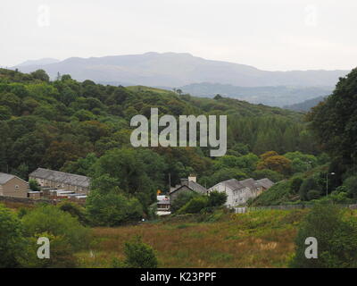 Blaenau Ffestiniog, Gwynedd. 29 Aug, 2017. UK Wetter: bewölkt und etwas kühl in diesem historischen Bergbaustadt (als die "Stadt, die überdachte der Welt' bekannt). Credit: James Bell/Alamy leben Nachrichten Stockfoto