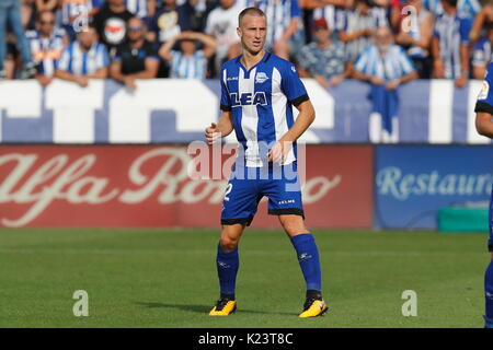 Vitoria-Gasteiz, Spanien. 26 Aug, 2017. Rodrigo Ely (Alaves) Fußball: Spanisch "La Liga Santander' Match zwischen Deportivo Alaves 0-2 FC Barcelona im Estadio Mendizorrotza in Vitoria-Gasteiz, Spanien. Credit: mutsu Kawamori/LBA/Alamy leben Nachrichten Stockfoto