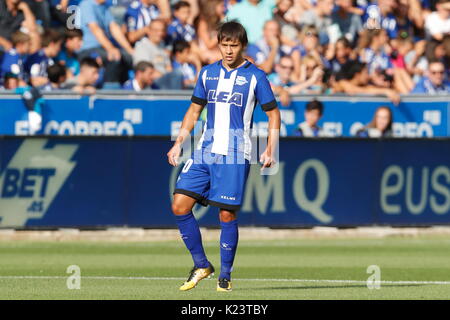 Vitoria-Gasteiz, Spanien. 26 Aug, 2017. Oscar Romero (Alaves) Fußball: Spanisch "La Liga Santander' Match zwischen Deportivo Alaves 0-2 FC Barcelona im Estadio Mendizorrotza in Vitoria-Gasteiz, Spanien. Credit: mutsu Kawamori/LBA/Alamy leben Nachrichten Stockfoto