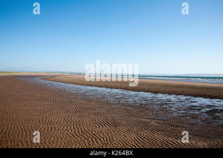 Der Strand von Prestwick an einer ruhigen aber sonniger Frühlingstag Ayrshire, Schottland Stockfoto