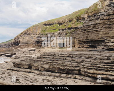 Klippen bei Southerndown, Glamorgan, South Wales, Großbritannien Stockfoto