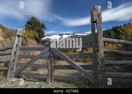 Blick aus der Nähe von Puente (Brücke) General Carrera Carretera Austral 7 Chile Patagonien Puerto Rio Tranquilo Patagonia Park über X-83 Cruce Ruta 7 Entrada Stockfoto