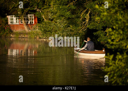 Kanufahren auf der Schwentine Fluss Stockfoto