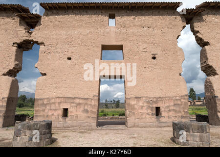 Tempel von Wiraqocha, erbaut Zentrale Wand Riqcha Archäologische Stätte Cusco Peru Stockfoto