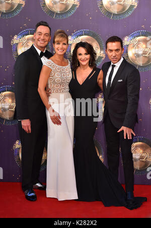 Von Links nach Rechts, Craig Revel Horwood, Darcey Bussell, Shirley Ballas und Bruno Tonioli bei der Einführung von streng Come Dancing 2017 Broadcasting House in London. PRESS ASSOCIATION Foto. Bild Datum: Montag, 28. August 2017 Stockfoto