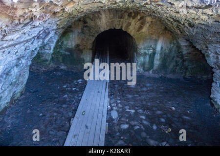 Tunnel unter die alten Teile von Göteborg Stockfoto