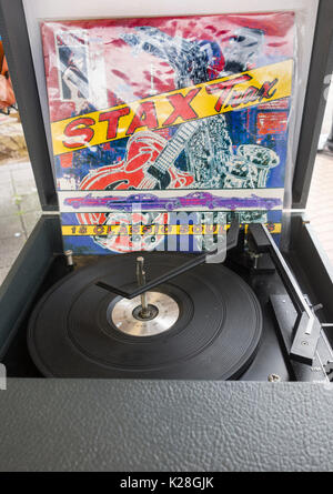 Stax Album Cover auf retro Record Player. Stockfoto
