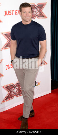 London, Großbritannien. 30 Aug, 2017. Dermot O'Leary an der X-Faktor Neue Serie starten bei Picturehouse Zentrale in London Quelle: Alpha Foto/Alamy leben Nachrichten Stockfoto