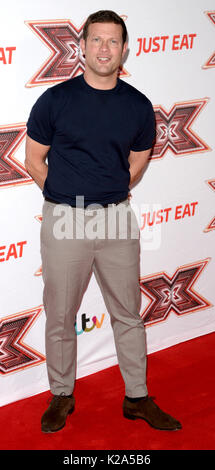 London, Großbritannien. 30 Aug, 2017. Dermot O'Leary an der X-Faktor Neue Serie starten bei Picturehouse Zentrale in London Quelle: Alpha Foto/Alamy leben Nachrichten Stockfoto