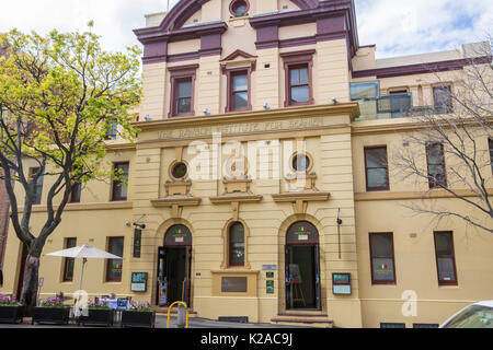 Das Rawson- Institut für Seeleute Gebäude im historischen Viertel The Rocks in Sydney in der Innenstadt, wo weisse Siedlung begann, Sydney, Australien Stockfoto