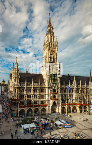 Neues Rathaus oder Neues Rathaus, Marienplatz, München, Bayern, Deutschland Stockfoto