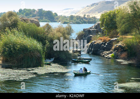 Nil in Assuan und die Insel Elephantine. Ägypten Stockfoto