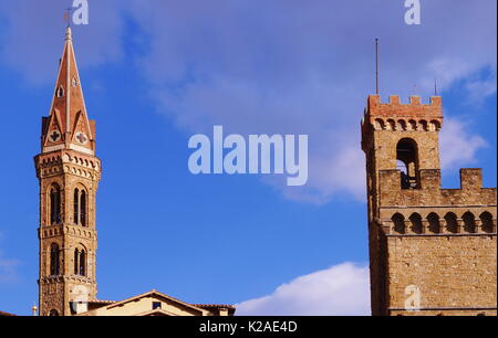 Palazzo Bargello Turm und Badia Fiorentina Belltowe, Florenz, Italien Stockfoto