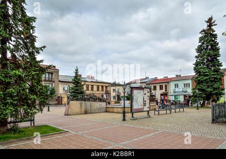 SKALA, Polen - 13. AUGUST 2017: Schöner kleiner Markt in Skala Stadt, Polen. Stockfoto