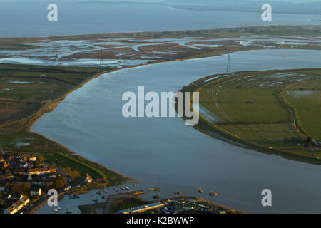 Luftaufnahme der Fluss Parrett und Steart Sümpfe, Somerset, Großbritannien, Februar 2015. Stockfoto