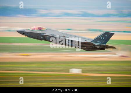 Ein US Air Force F-35A Lightning II Stealth Fighter Aircraft aus der Luke Air Force Base Juli 17, 2017 in der Nähe von Glendale, Arizona. Stockfoto