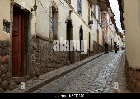 Engen steilen gepflasterten Straßen von San Blas, Cusco (Weltkulturerbe), Peru, Südamerika Stockfoto