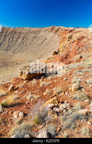 Blick über den Rand des Meteor/Barringer-krater, Winslow, Arizona, USA, Februar 2015. Stockfoto
