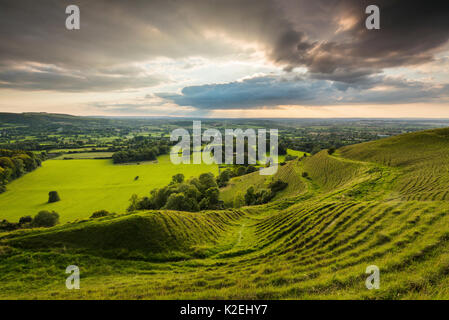 Prähistorische Hill fort von hambledon Hügel oberhalb der Blackmore Vale, Dorset, England, UK, September 2015. Stockfoto