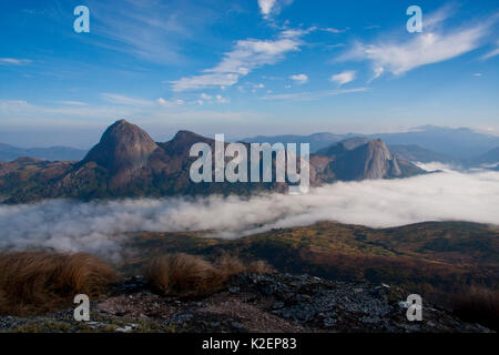 Luftaufnahme des Mount Namuli, Mosambik, Mai 2011. Stockfoto