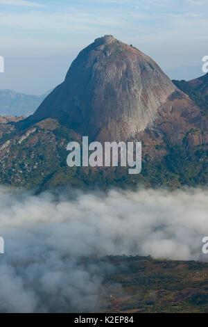 Luftaufnahme des Mount Namuli, Mosambik, Mai 2011. Stockfoto