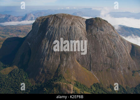 Luftaufnahme des Mount Namuli, Mosambik, Mai 2011. Stockfoto