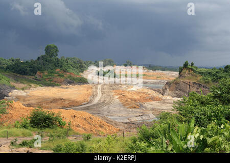 Tagebau Coal Mine, Balipanap, Ost Kalimantan, Borneo. Juni 2010. Stockfoto