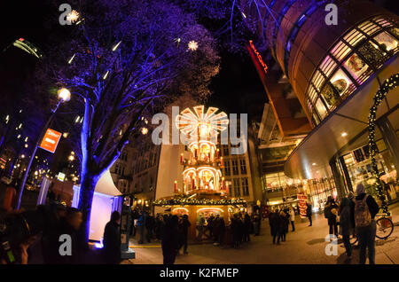 Weihnachtsdekoration am Potsdamer Platz, Berlin, Deutschland Stockfoto