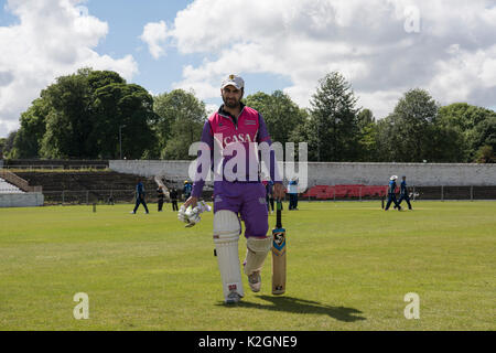 22. Rechtliche Brüderlichkeit Cricket Turnier, Singh und Associates Anwälte Rasen Sport Management Bradford England 9. Juni 2017 Stockfoto