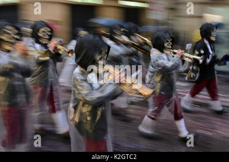 Teilnehmer des cortège Parade, Karneval, Universitätsspital Basel, Schweiz Stockfoto