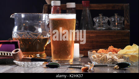 Blick auf ein kühles erfrischendes Bier (Bier) in einem Pub Stockfoto