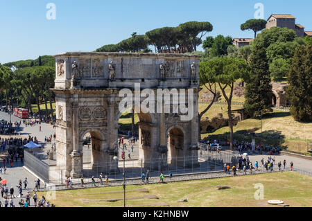 Triumphbogen des Konstantin vom Kolosseum, Rom, Italien Stockfoto