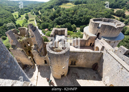 Chateau de Bonaguil, eine mittelalterliche Burg aus dem 13. Jahrhundert in Lot-et-Garonne, Frankreich Europa Stockfoto