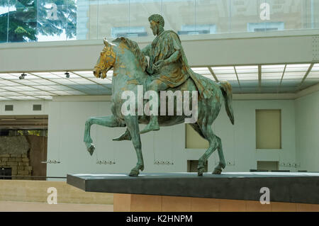 Die Reiterstatue des Marcus Aurelius in den Kapitolinischen Museen in Rom, Italien Stockfoto