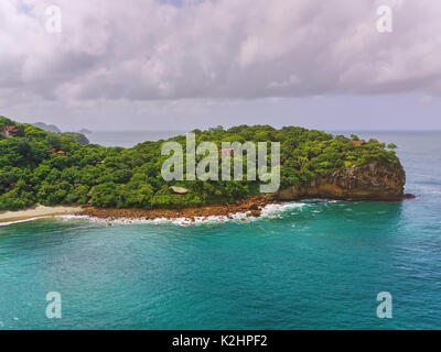 Aquawellness Resort in Nicaragua an einem sonnigen Tag Luftbild Drohne anzeigen Stockfoto