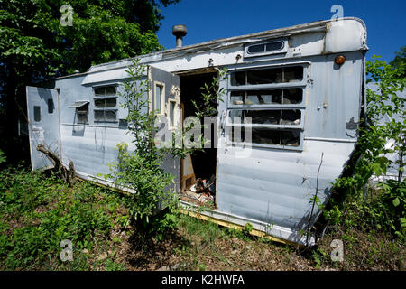 Abgebrochene mobil home in Connecticut Stockfoto