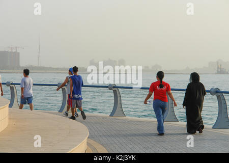 Wahrnehmung durch das Meer in Abu Dhabi Stockfoto