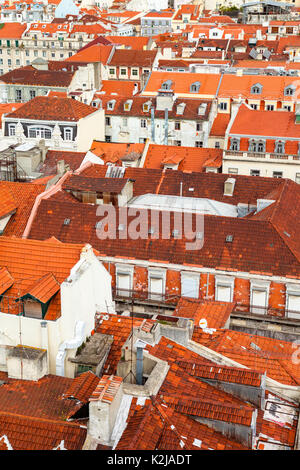 Blick vom Elevador de Santa Justa in Lissabon Stockfoto