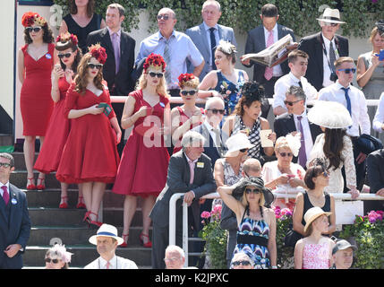 Foto muss Gutgeschrieben © Alpha werden Drücken Sie 079965 20/06/2017 im Royal Ascot Racegoers 2017 Ascot Racecourse, Ascot, Berkshire Stockfoto