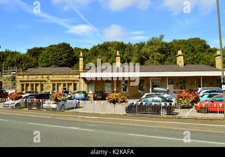 Buxton Bahnhof im Jahr 1863 für die London and North Western Railway Company gebaut Stockfoto